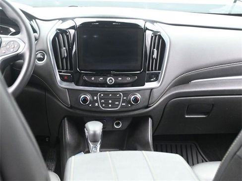 Certified 2023 Chevrolet Traverse LT image 27