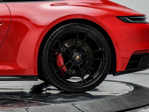 Used 2024 Porsche 911 Carrera GTS w/ Premium Package image 87