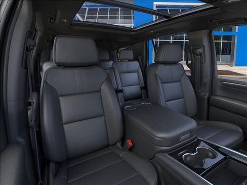 New 2026 Chevrolet Tahoe RST w/ Advanced Technology Package AWD/4WD image 16