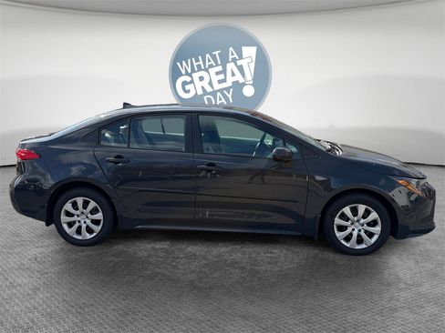 Certified 2026 Toyota Corolla LE image 2