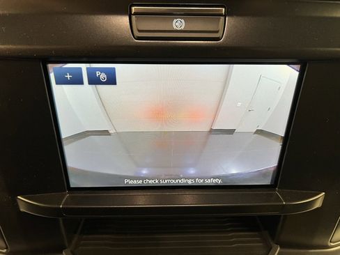 New 2025 Ford F550 4x4 Supercab Super Duty image 11