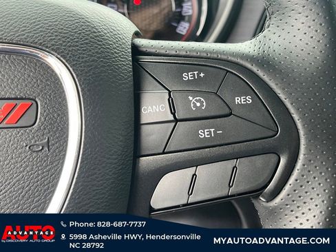 Used 2016 Dodge Challenger R/T w/ Blacktop Package image 13