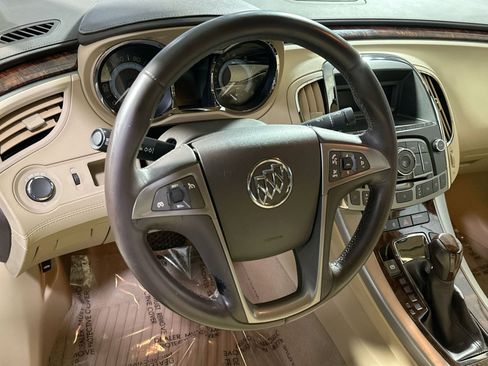 Used 2011 Buick LaCrosse CX image 18