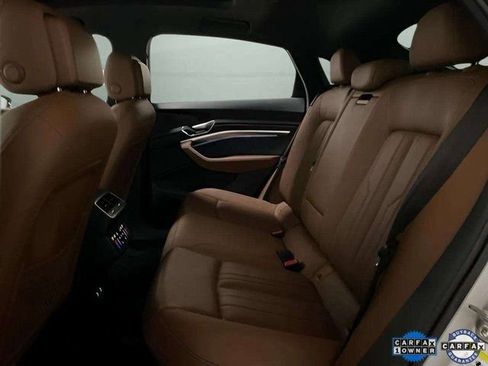 Used 2022 Audi e-tron Premium Plus w/ Premium Plus Package image 20