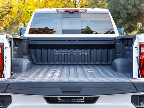 Used 2024 GMC Sierra 3500 Denali Ultimate image 28