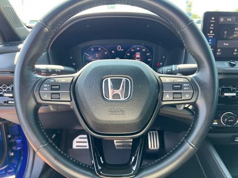 Used 2024 Honda Accord Sport image 14