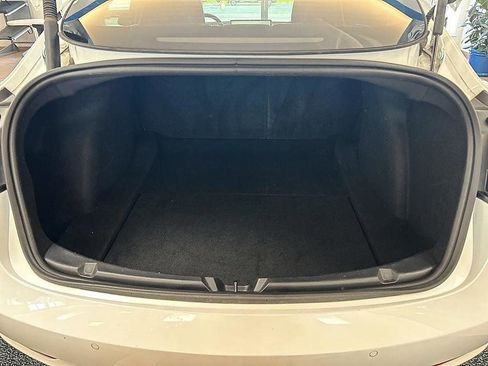 Used 2022 Tesla Model 3 Long Range AWD/4WD image 21