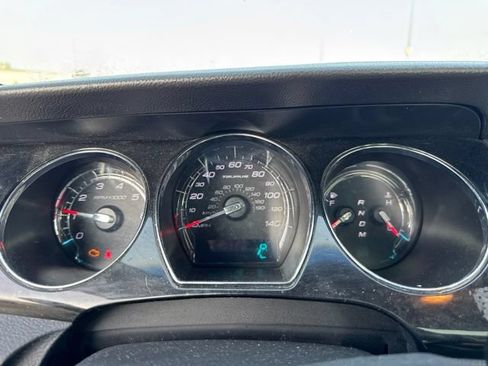 Used 2011 Ford Taurus Limited w/ 301A Rapid Spec Order Code FWD image 9