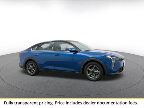 Used 2026 Kia K4 FWD image 1