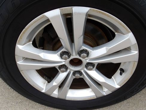 Used 2013 Chevrolet Equinox LT w/ Driver Convenience Package image 30