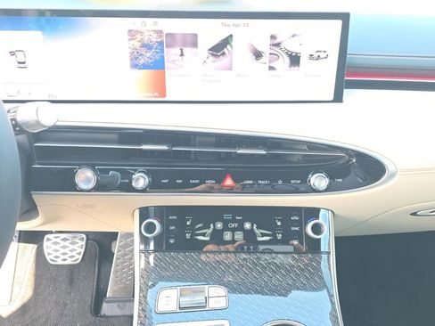 New 2026 Genesis GV70 3.5T Sport Prestige AWD/4WD image 15