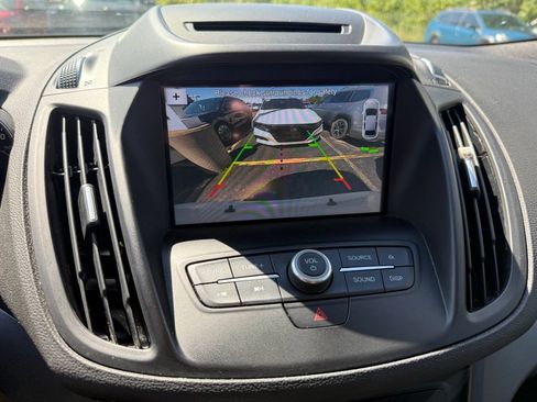 Used 2018 Ford Escape SEL AWD/4WD image 11