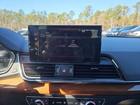 Used 2023 Audi Q5 2.0T Premium Plus image 26