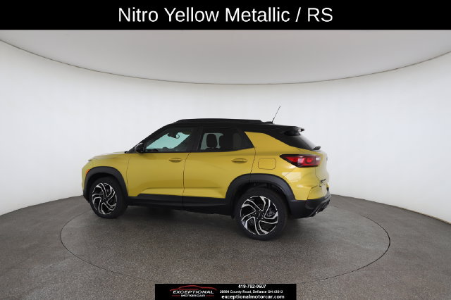Used 2024 Chevrolet TrailBlazer RS w/ Convenience Package AWD/4WD image 9