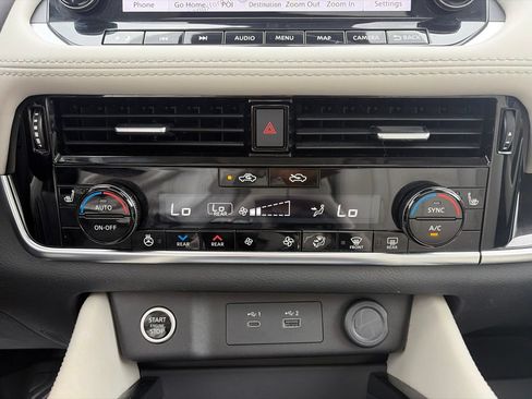 Used 2023 Nissan Rogue SL w/ SL Premium Package AWD/4WD image 9