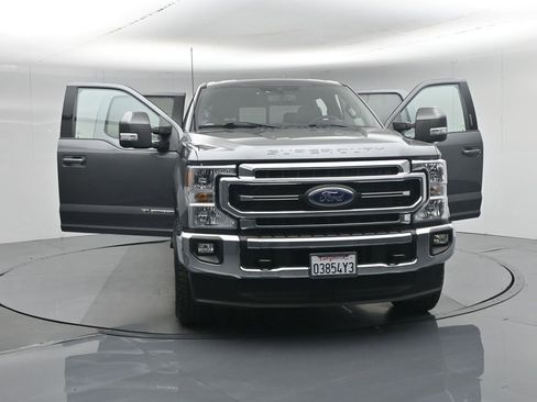 Certified 2022 Ford F250 Lariat image 37