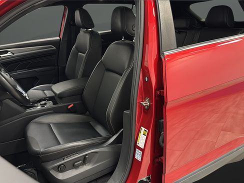 Used 2020 Volkswagen Atlas Cross Sport SEL AWD/4WD image 9