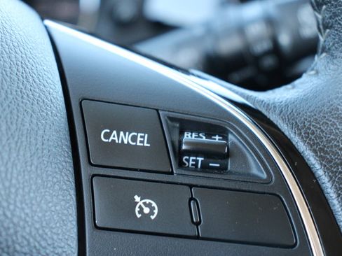 Used 2019 Mitsubishi Outlander SEL image 27