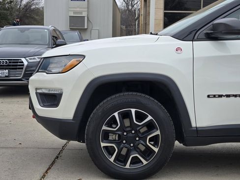 Used 2020 Jeep Compass Trailhawk w/ Cold Weather Group image 10