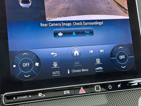 Used 2024 Mercedes-Benz C 300 C 300 image 23