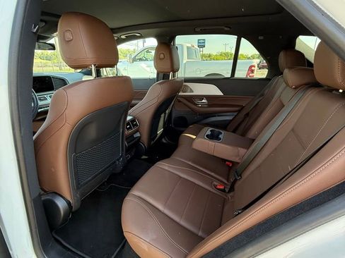 Used 2025 Mercedes-Benz GLE 350 4MATIC image 6