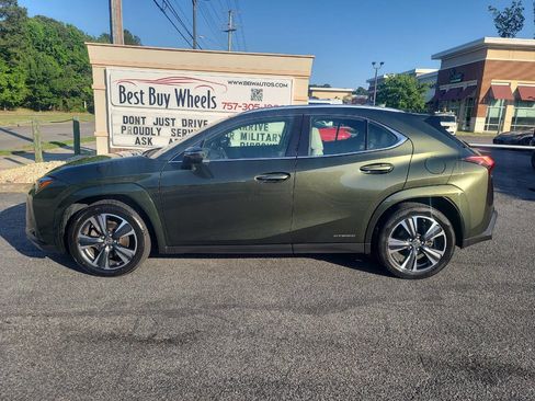 Used 2022 Lexus UX 250h w/ Premium Package AWD/4WD image 4