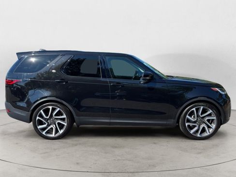 Certified 2024 Land Rover Discovery S AWD/4WD image 3