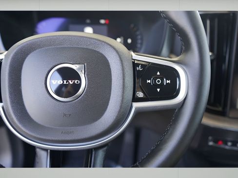 New 2026 Volvo XC60 B5 Plus w/ Protection Package Premier image 12