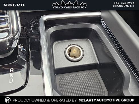 New 2026 Volvo XC60 B5 Plus w/ Protection Package Premier AWD/4WD image 20