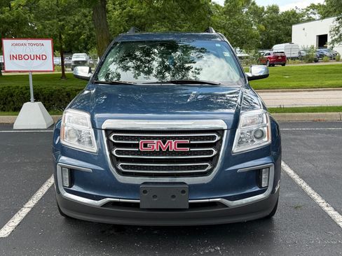 Used 2017 GMC Terrain SLT w/ Open Road Package FWD image 4