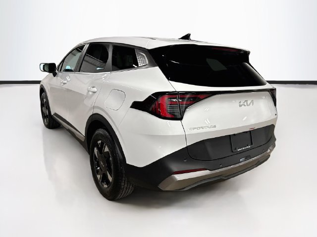 Certified 2026 Kia Sportage LX AWD/4WD image 5