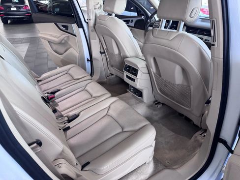 Used 2017 Audi Q7 2.0T Premium Plus w/ Premium Plus Package image 15