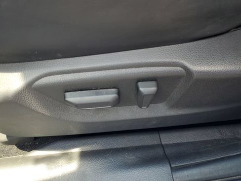 Used 2022 Mitsubishi Eclipse Cross SE FWD image 7