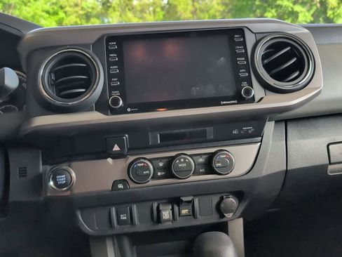Used 2023 Toyota Tacoma SR5 RWD image 10