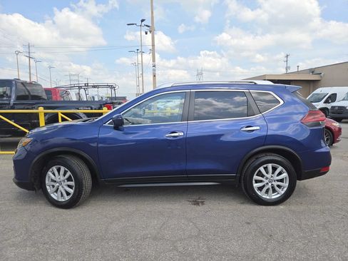 Used 2020 Nissan Rogue SV FWD image 10