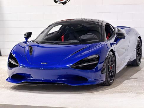Used 2024 McLaren 750S image 28