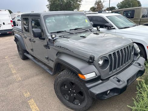 Used 2020 Jeep Gladiator Sport w/ Quick Order Package 24S AWD/4WD image 1