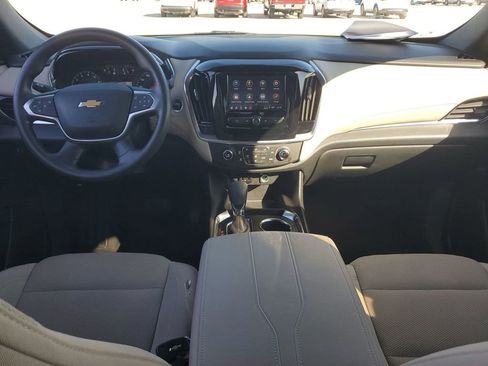 Used 2023 Chevrolet Traverse LS image 24