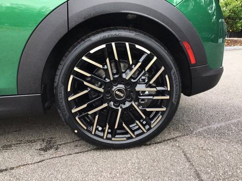 New 2026 MINI Cooper 4-Door Hardtop image 22