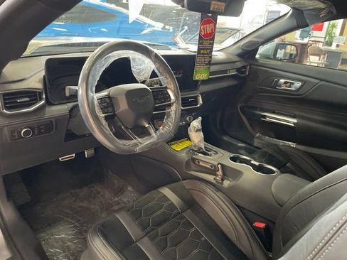 New 2026 Ford Mustang GT Premium w/ GT Performance Package RWD image 13