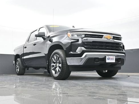 Used 2023 Chevrolet Silverado 1500 LT AWD/4WD image 56