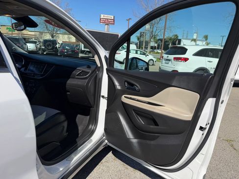 Used 2018 Buick Encore Preferred image 21