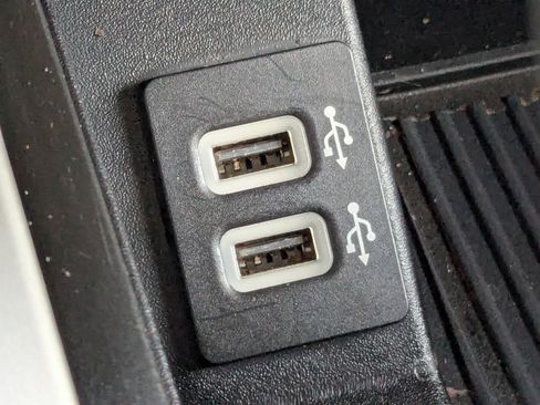 Used 2020 Ford F150 Lariat w/ Equipment Group 502A Luxury image 24