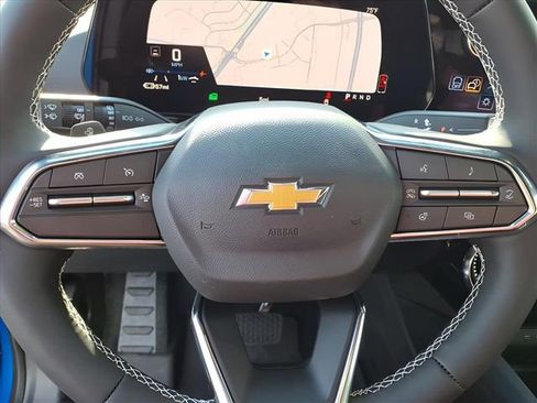 New 2026 Chevrolet Blazer EV LT image 9