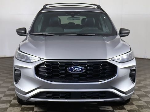 Used 2024 Ford Escape ST-Line w/ Tech Pack #1 FWD image 10