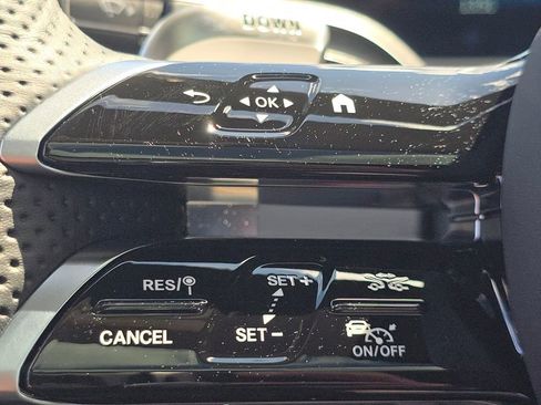 New 2026 Mercedes-Benz GLE 63 AMG S image 37