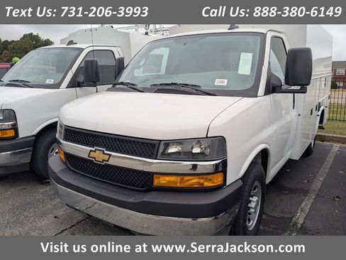 New 2025 Chevrolet Express 3500 w/ Power Convenience Package RWD image 1