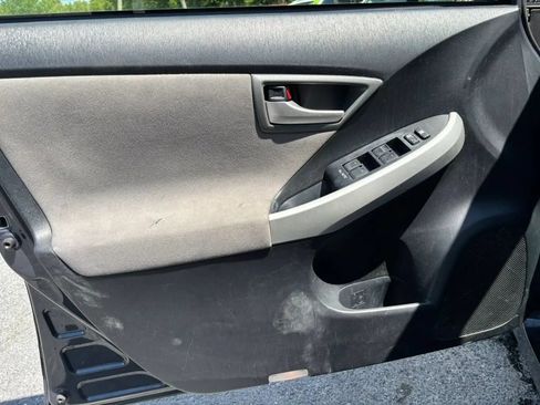 Used 2015 Toyota Prius Three w/ Solar Roof Package FWD image 12