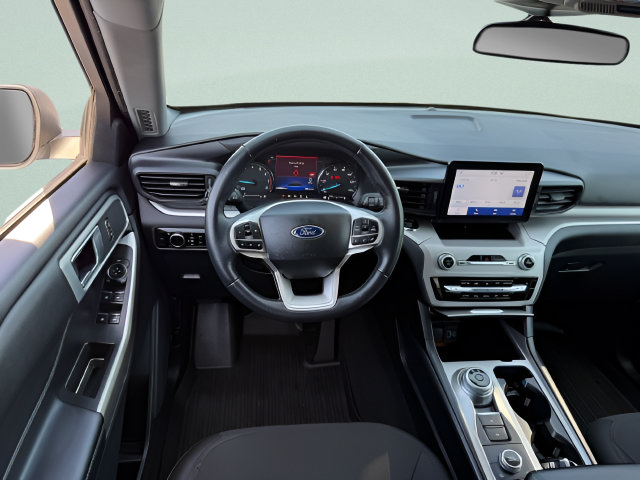 Certified 2023 Ford Explorer XLT AWD/4WD image 7