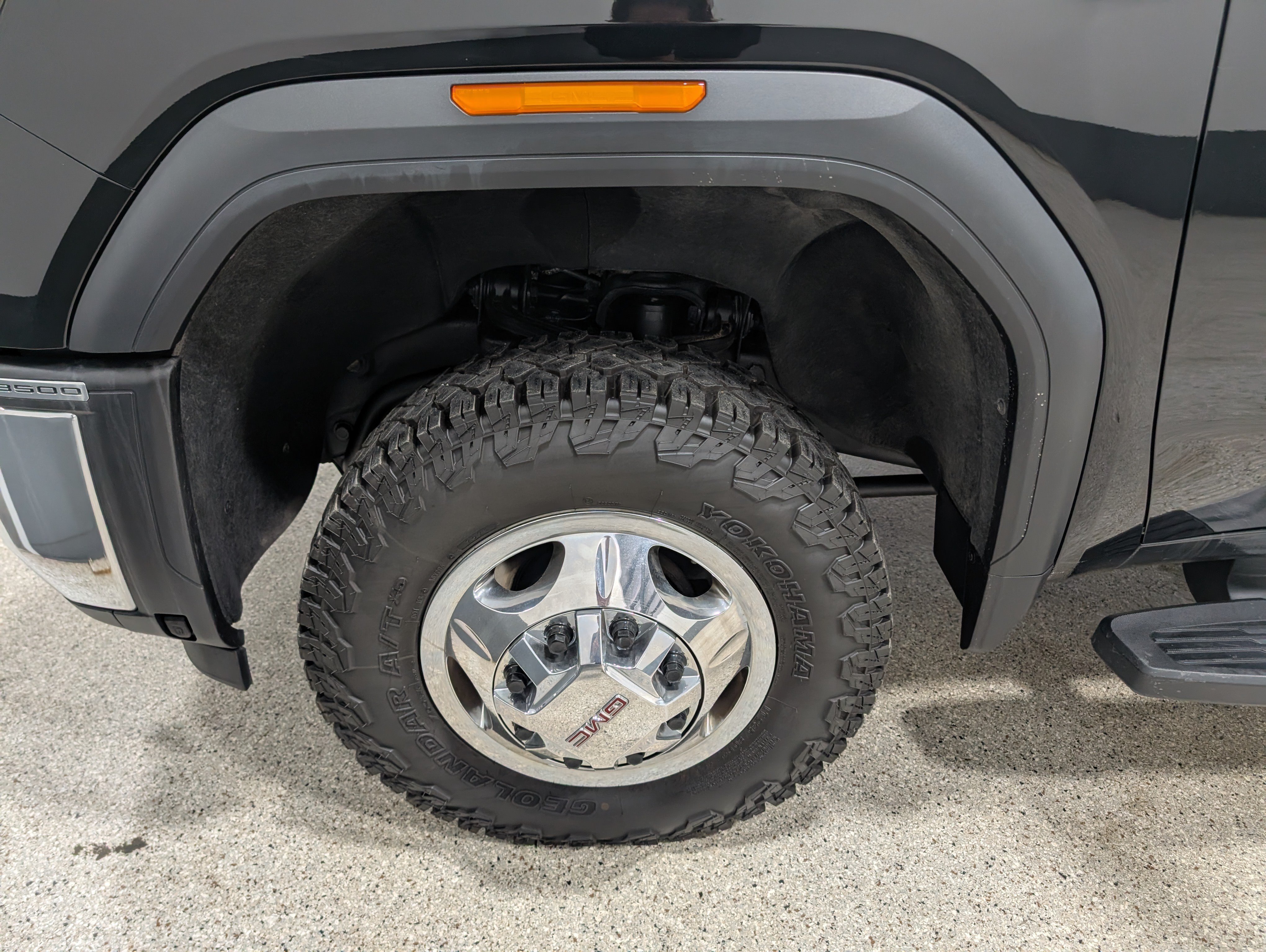 Used 2024 GMC Sierra 3500 SLE w/ SLE Value Package AWD/4WD image 12